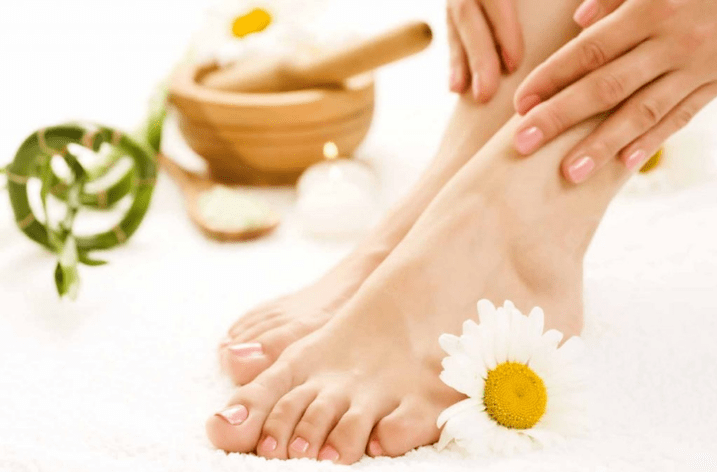 Personal hygiene rules such as preventing from fungi on the legs