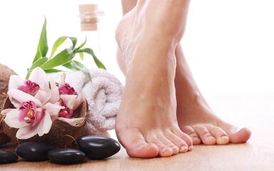 How and how to treat fungus on your toenails